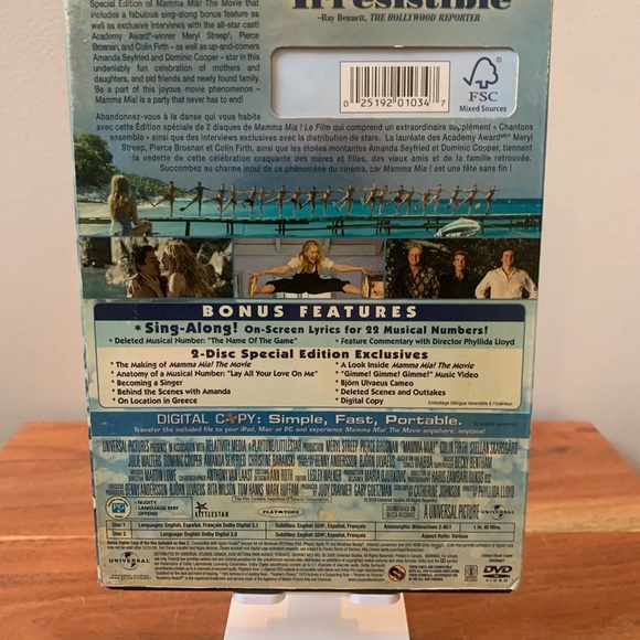 Mamma Mia! The Movie DVD - Picture 2 of 3